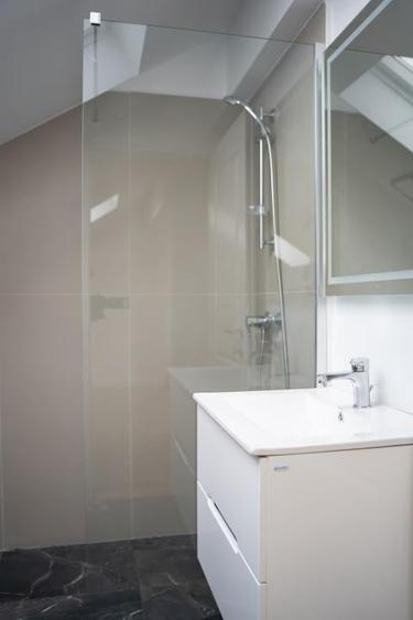 Vila Premium de Închiriat  Strada 23 August, Otopeni - 14