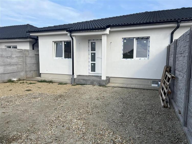 RECO IMOBILIARE CASA 3 camere Nojorid - 15