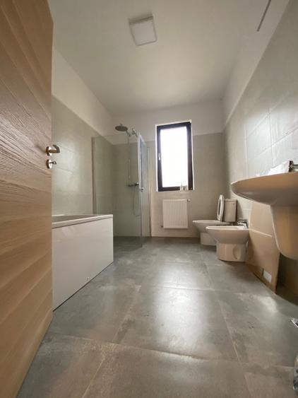 Otopeni, Mcdonalds, vanzare vile unifamiliale, P+1+M, 260 mp utili, - 22