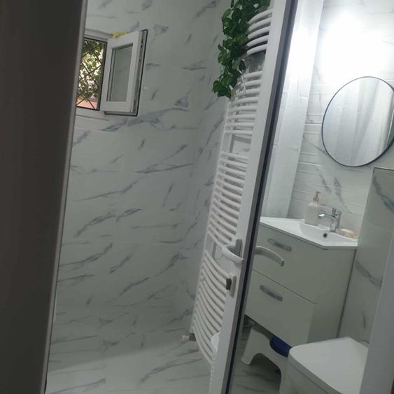 De închiriat apartament Micro3 - 4