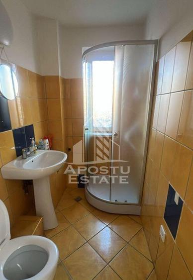 Apartament 2 camere la casa, curte comuna, in Dumbravita - 2