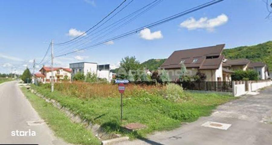 Teren intravilan 6345mp de vanzare Viforata - 2