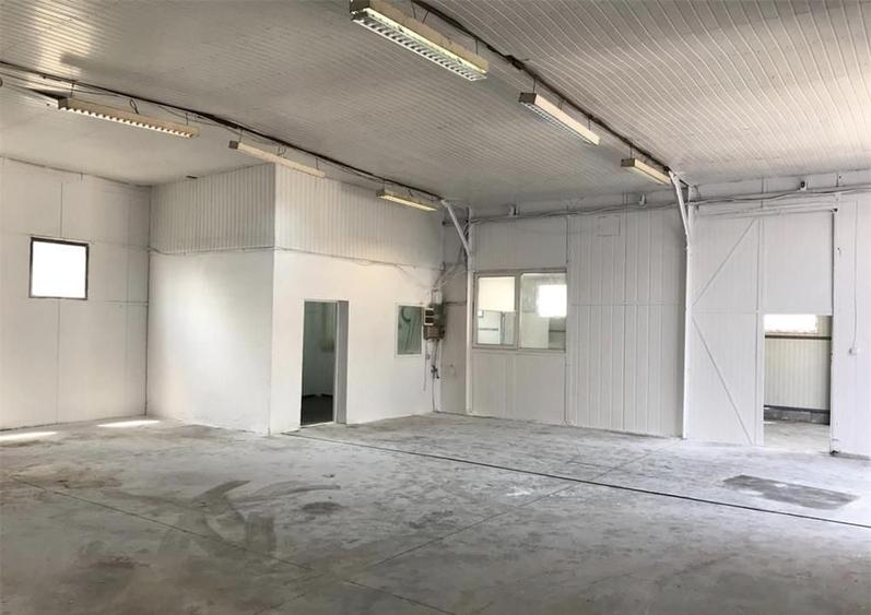 Spatiu industrial 200 mpTractorul - 1