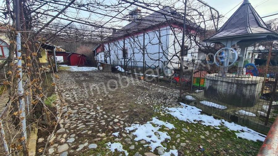 Casa de vanzare in comuna Corbeni, sat Oe?tii Pamanteni, jude? Arge?. - 19