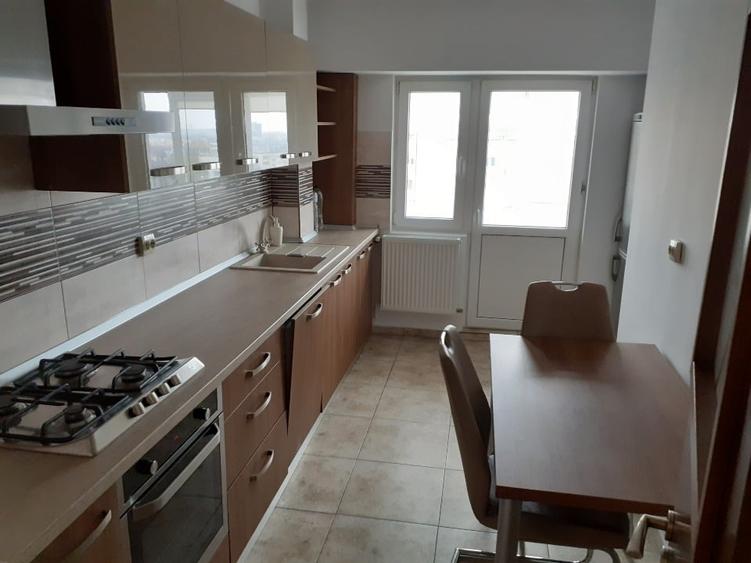 2 camere Ultracentral (Galerii) - Renovat complet, vedere degajata pe spate - 6