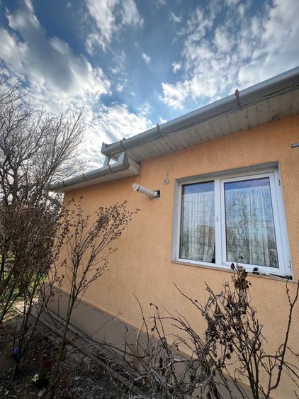 Se vinde casa la tara - 8