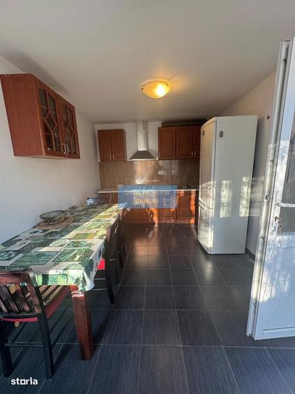 Casa de vanzare Strada Crinului - 13