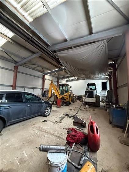 Exclusivitate, Hale si cladire de birouri, 6232 mp teren , Calea Feldioarei, Bra - 24