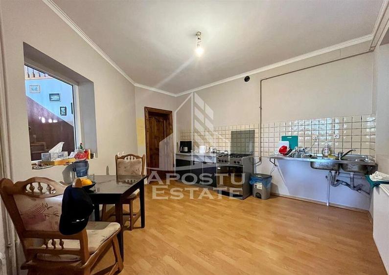 Vila individuala cu 5 camere zona Ronat - 4