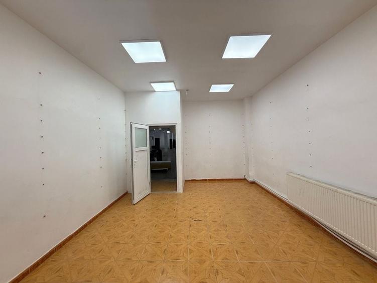 Spațiu industrial de &icirc;nchiriat - 1.690 mp, acces TIR- zona Fratelia - 9