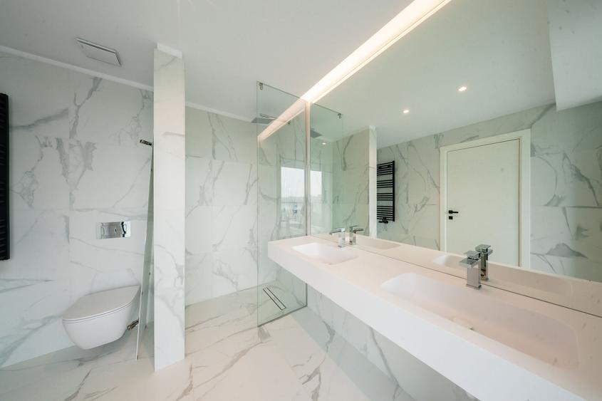 Apartament cu 3 camere de închiriat // Yacht Kid - 35