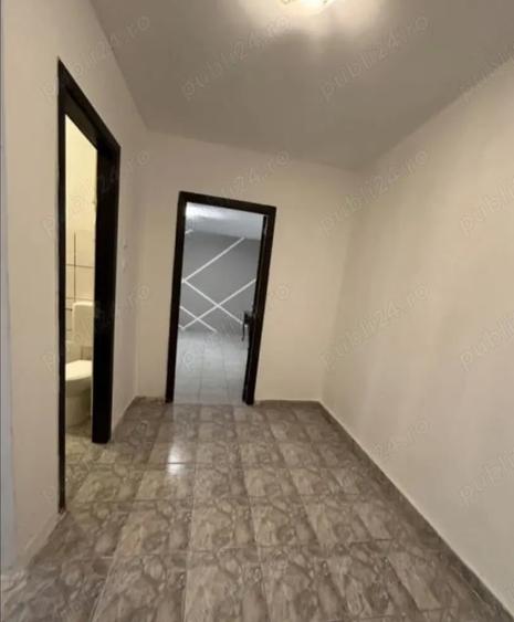 Parter spa?iu liber atelier cabinet birou salon locuit Garsoniera M Romancierilor Bd Timisoara 63 - 2