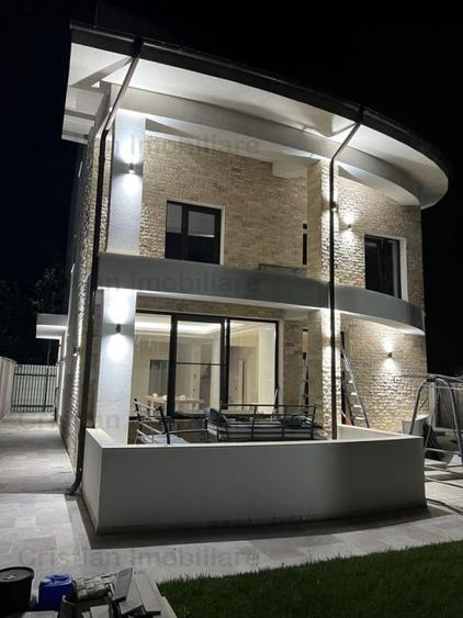 Vila P+1+M, zona Minerva, 330mp utili , 500mp teren - 3