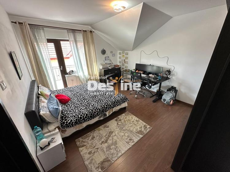 Pascani - Vila spatioasa 228 mp, teren 1000 mp, garaj, demisol si terase - 8