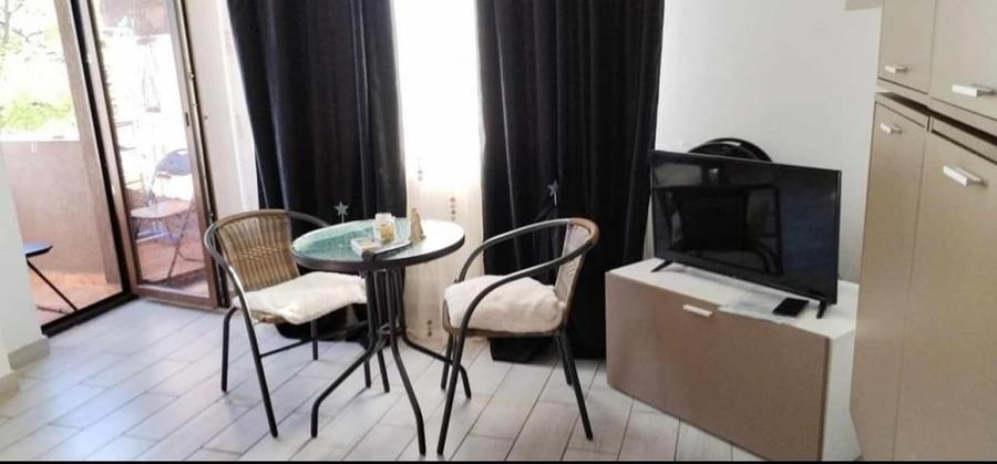 Etaj 1-Tudor Vladimiresu-Bucsinescu-1 Camera-bloc 2016 - 1