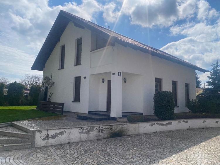 Casa de vanzare zona centrala - 1