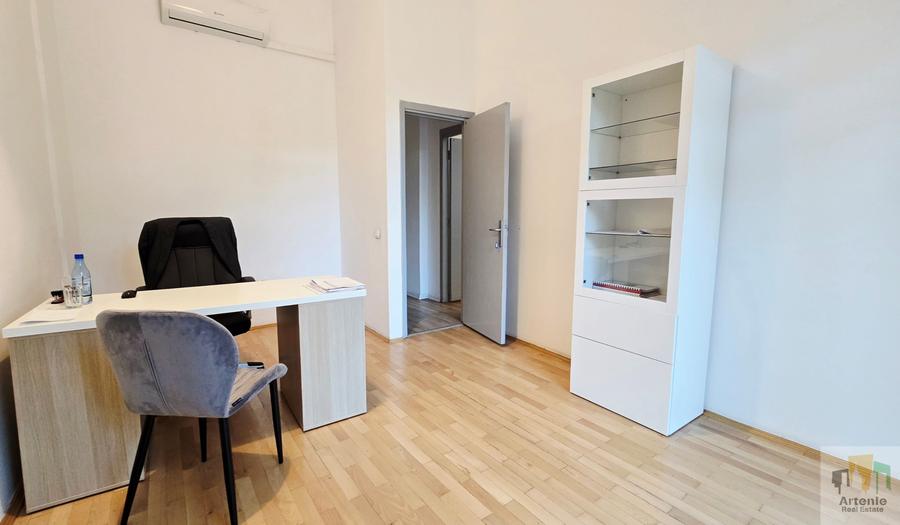 Pache Protopopescu/ 277 mp/ 12 birouri/ It /Creatie/ Reprezentanta - 13