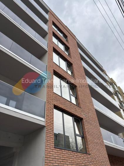 Apartament Nou, 60 Mp, cu 2 Terase si Parcare Subterana In Inima Orasului