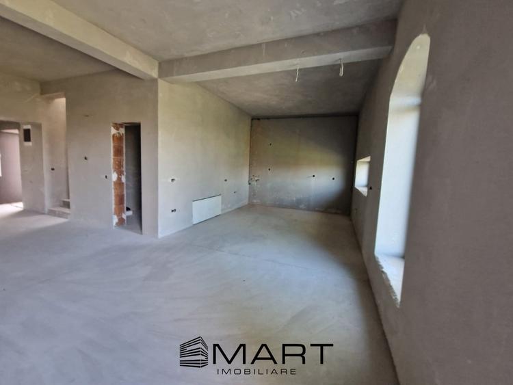 Casa 225 mp cartier nou in Sura Mica - 3