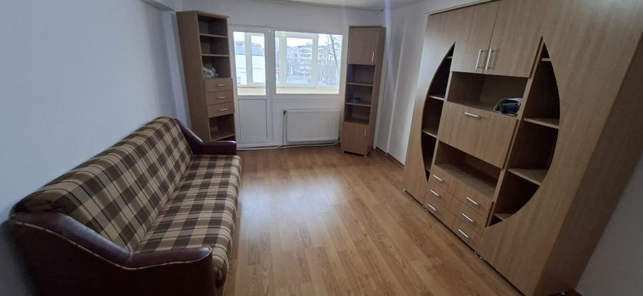 Mioritei (Carrefour-Penny) - 2 cam decomandat - et. 2 - centrala - 2 balcoane - 1