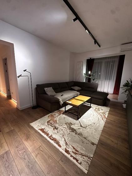 Vand apartament 4 camere, renovat total, mobilat si utilat complet. - 14