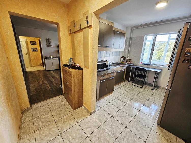 Apartament 3 camere, mobilat și parțial utilat, grad seismic 1, Nord - 3