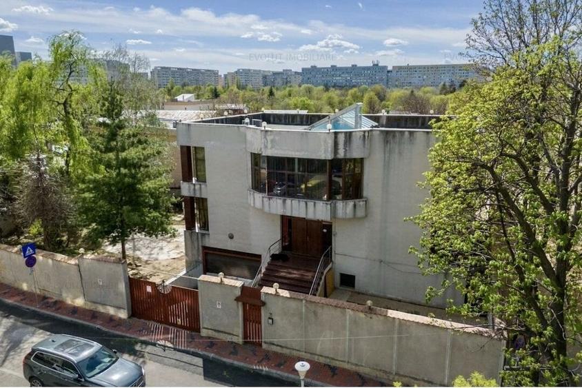 Vila 5 camere 710 MP + Teren 800 MP| Park Lake Mall-Metrou Dristor | - 18