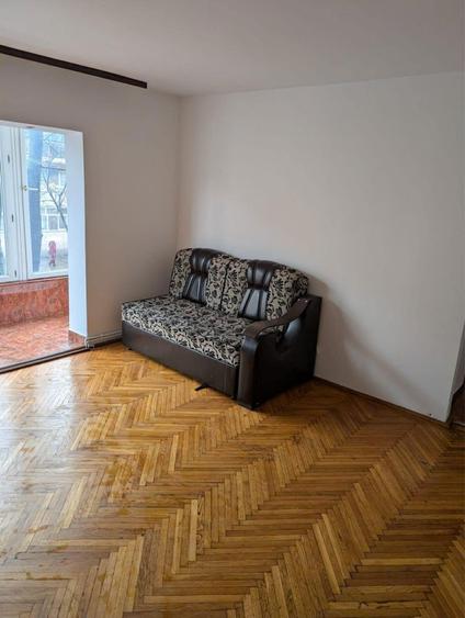 Apartament 3 camere semidecomandat 65.53 MP utili - 1