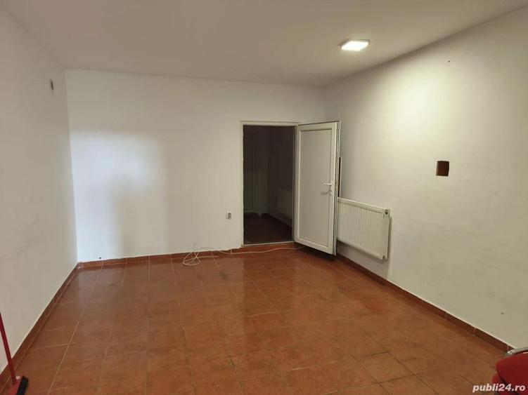 Birou zona Braytim 200 euro - 3