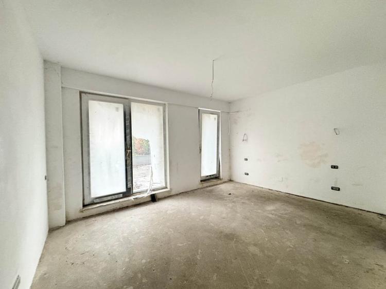 Apartament 4 Camere Constitutiei Unirii Metrou Curte Gradina Proprie - 9