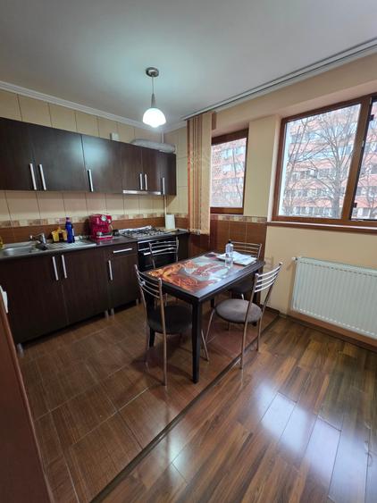 Garsoniera vanzare Bd. 1 Decembrie, Titan, apropiere pta Minis, metrou - 4