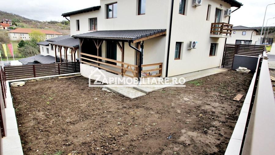 Casa Lux 4 camere, 3 băi, 112mp, 282 mp teren, 0% comision - 17