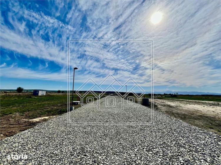 Teren de vanzare - Intravilan, 600 mp, cu utilitati - Sura Mica - 2