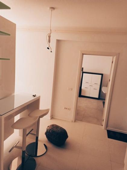 Apartament cu 2 camere decomandat, mobilat în Nord