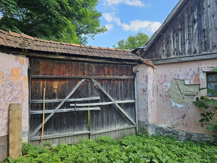 Teren intravilan - constructii, Suprafata 5.200 mp, Varzarii de Jos - 8