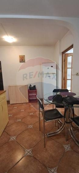 Inchiriere apartament 2 camere chiar lângă parc - 10