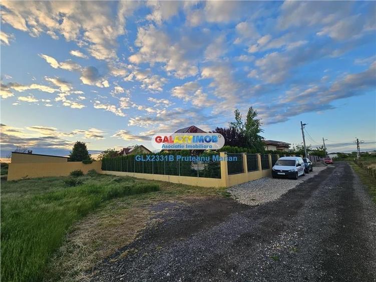 Teren intravilan 680 m situat in comuna Cornetu pe Strada Aeroportului - 22