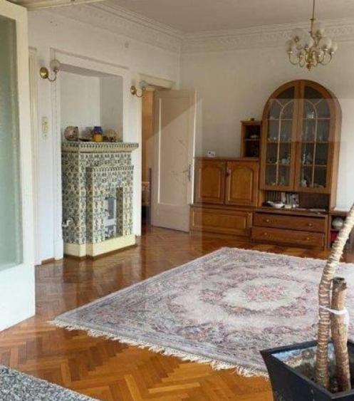 Vila cu 11 camere, 450 mp, teren cu 620 mp, 2 locuri de parc - 8