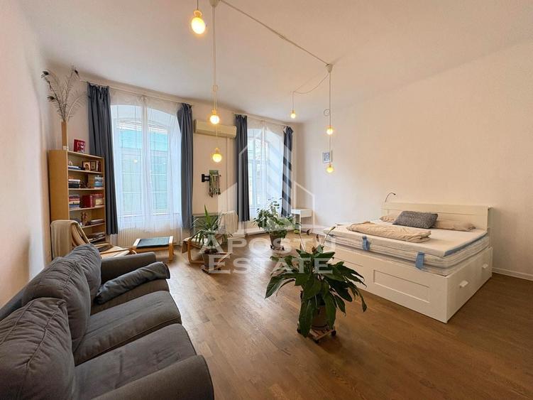 Apartament cu 2 camere semidecomandat, mobilat în Ultracentral