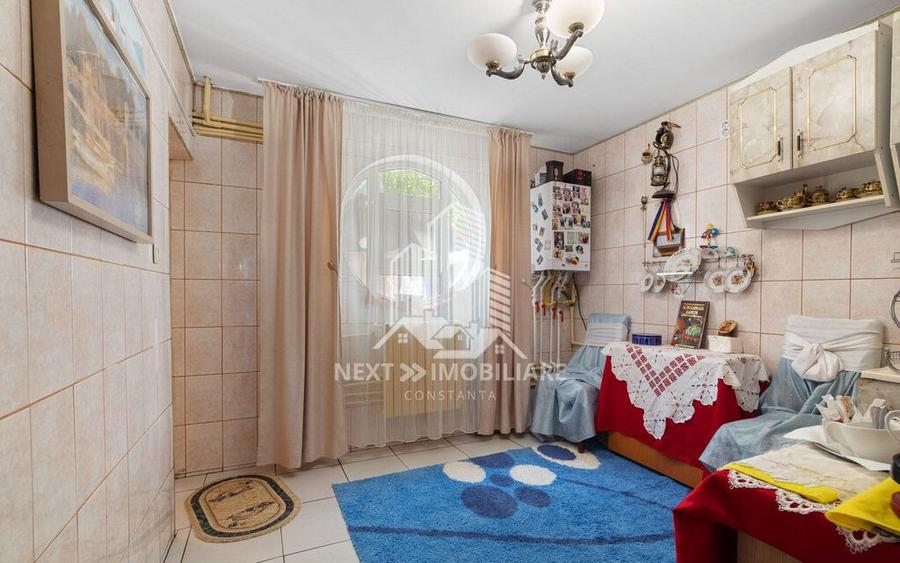 Casa 8 camere Agigea 177mp si teren 332mp - 6