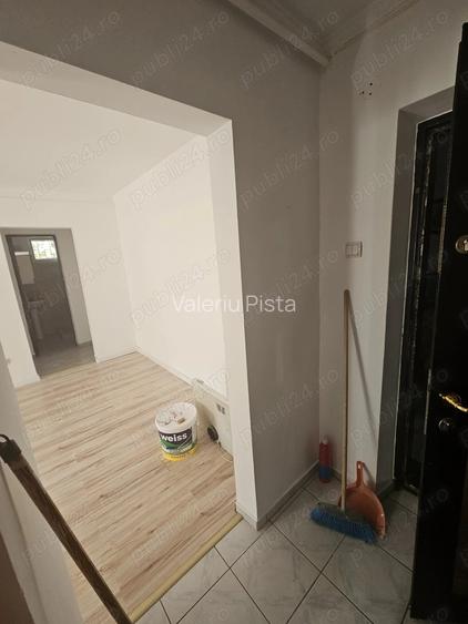 Vand apartament doua camere semidecomandat Calea Moldovei Gheraesti Vand apartament doua camere semidecomandat Calea Moldovei Gheraesti