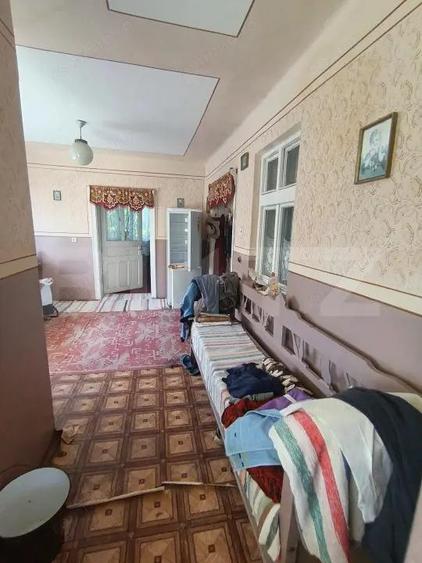 Casa cu 3 camere ?i o bucatarie de vara ?i 1300 mp teren ?i anexe - 12