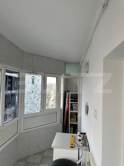 Apartament 1 camera, 46 mp, zona Nicolina 1 - 12