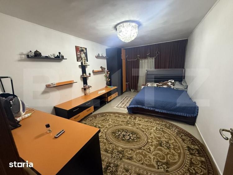 Apartament cu 3 camere în Micro 11