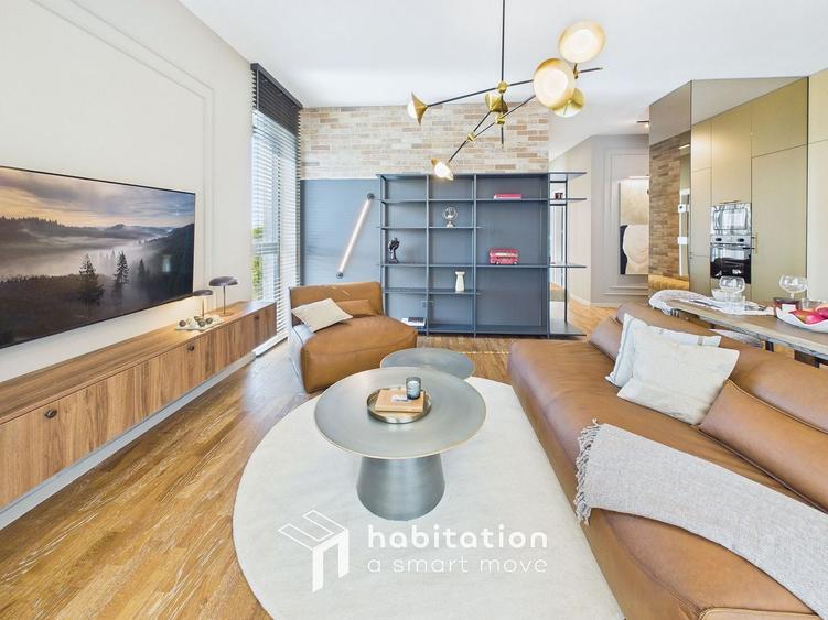 Apartament cu 3 camere decomandat, mobilat în Central