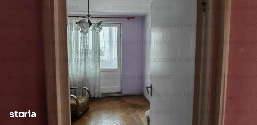Apartament 3 camere, decomandat - zona Astra - 4