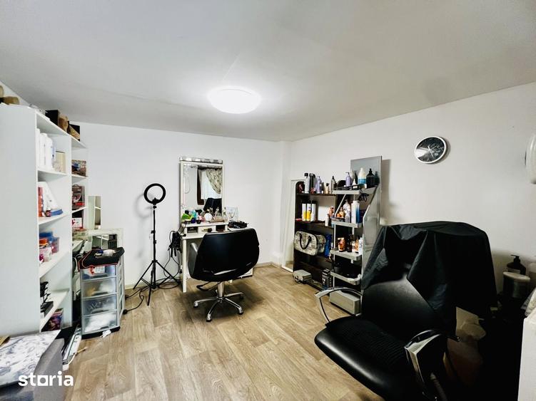 Casă cu 5 camere cu Teren 1187 Mp în Mehala