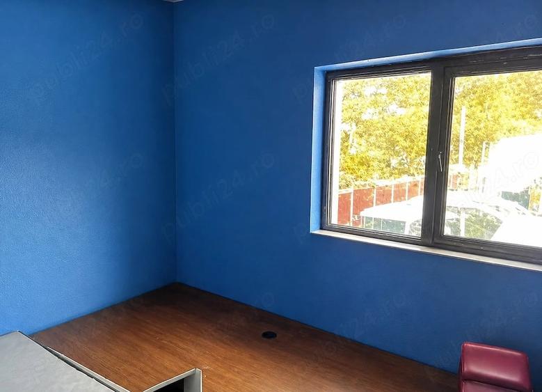 Spațiu comercial, de 2,345 mp, în Central