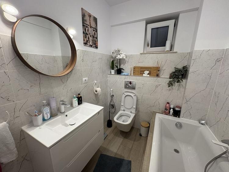 Apartament cu 2 camere în Valea Adâncă