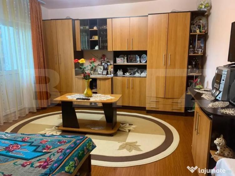 Apartament cu 2 camere decomandat în Independenței